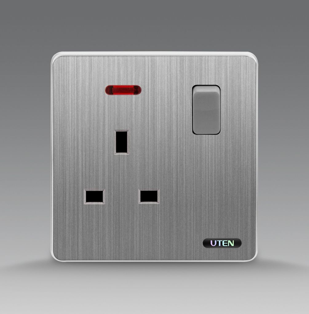 Bảng giá công tắc ổ cắm Uten 2021 đầy đủ dòng Uten Q7, V7, V9...