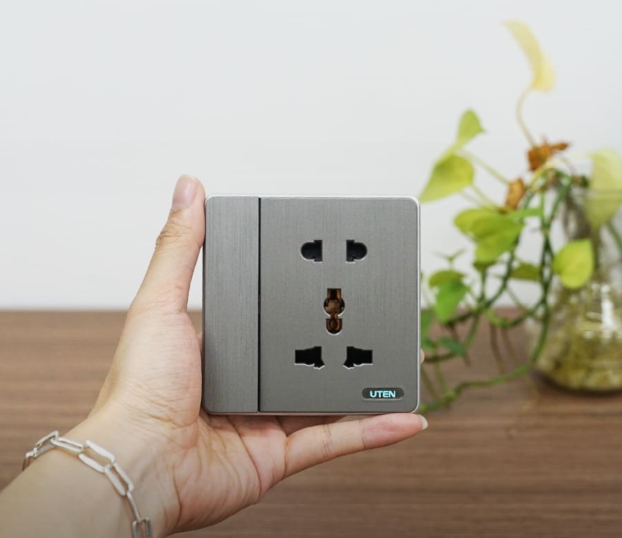 Uten sản xuất ở đâu? Có nên mua thiết bị điện Uten không?